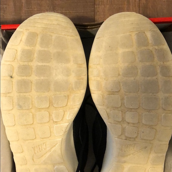 Nike Roche Run Black Anthracite Sail - Picture 8 of 8